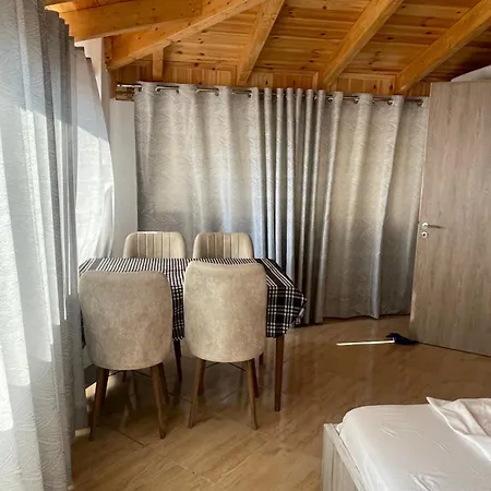 Bela's House Πανσιόν Σαράντα